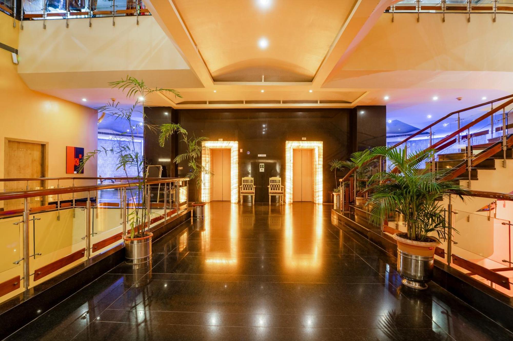 K C Residency Vaishnodevi Hotel Katra  Exterior foto