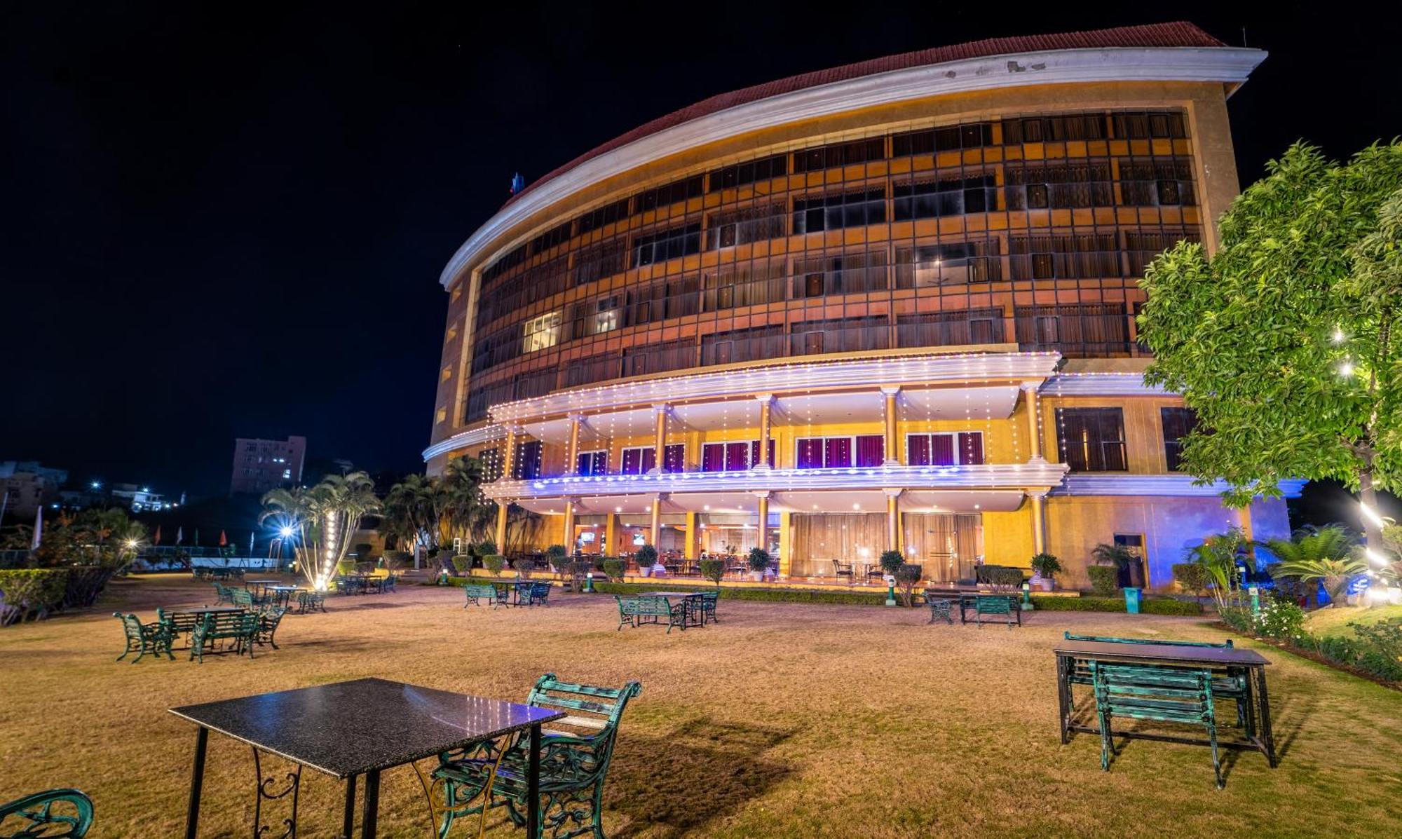K C Residency Vaishnodevi Hotel Katra  Exterior foto