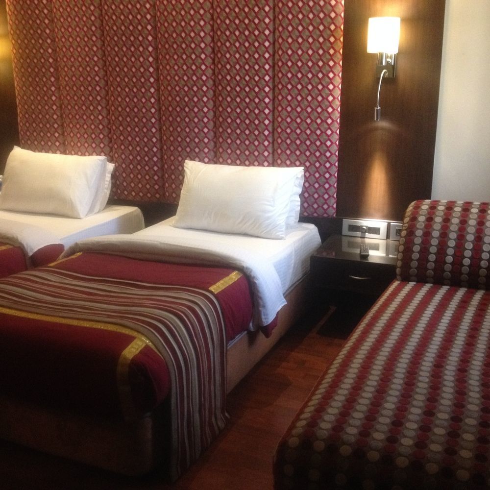 K C Residency Vaishnodevi Hotel Katra  Exterior foto
