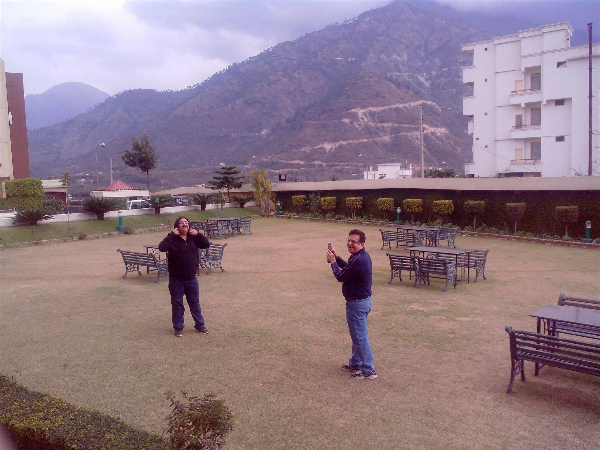K C Residency Vaishnodevi Hotel Katra  Exterior foto